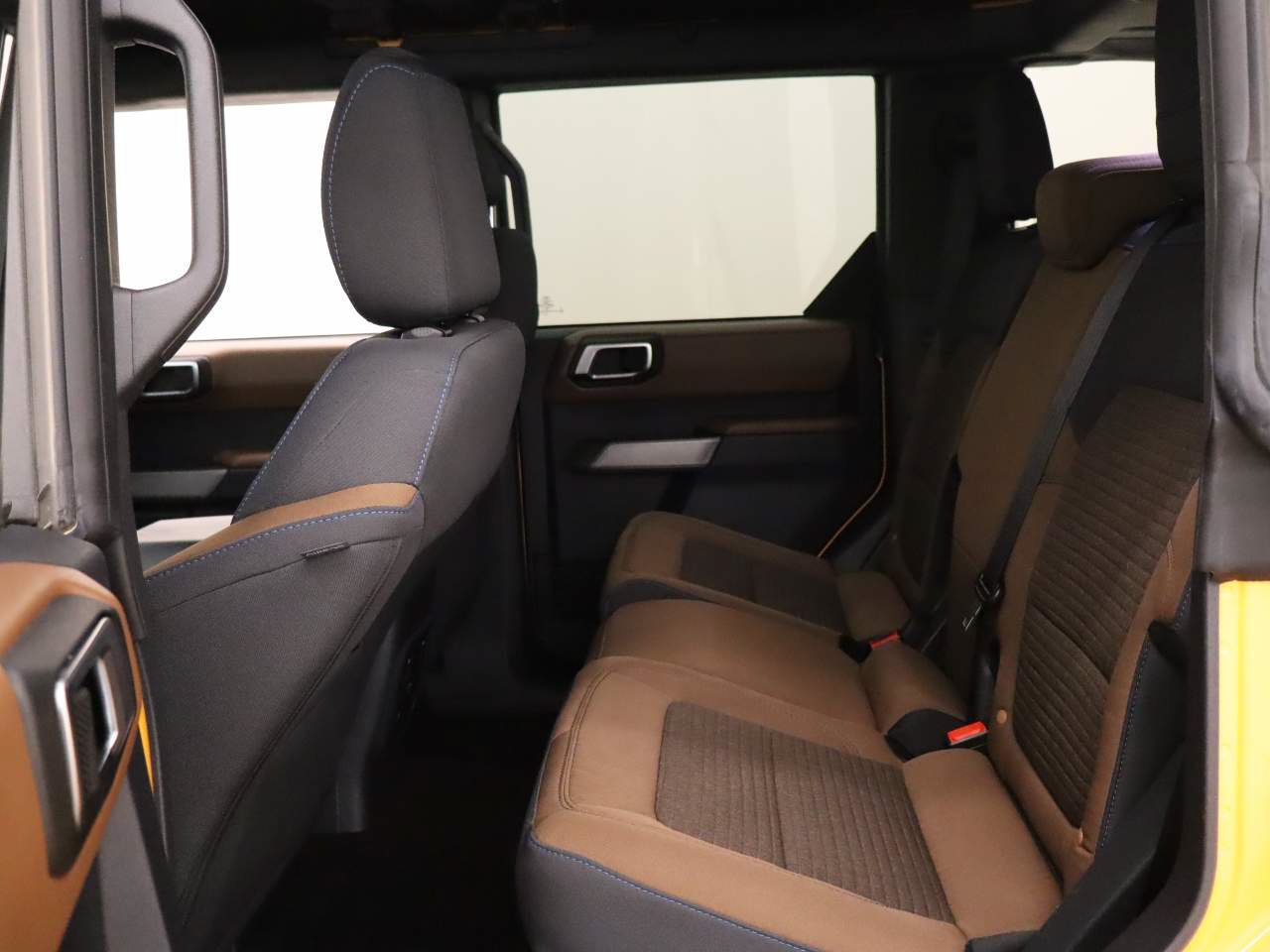Used 2022 Ford Bronco Outer Banks AWD/4WD image 18