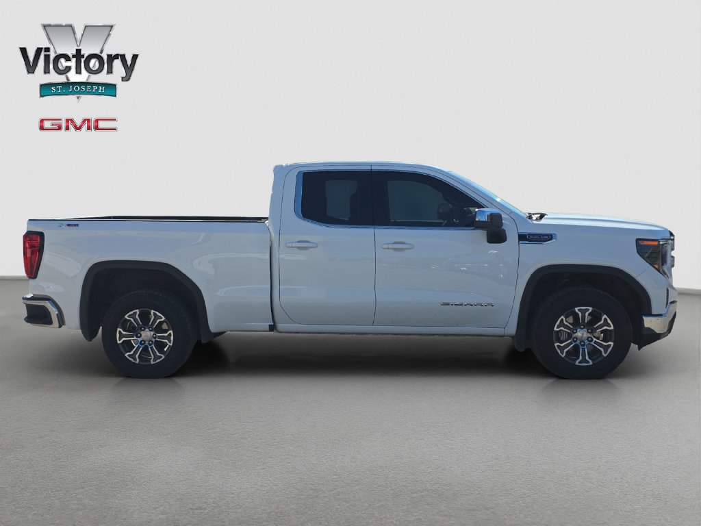 Used 2023 GMC Sierra 1500 SLE AWD/4WD image 18