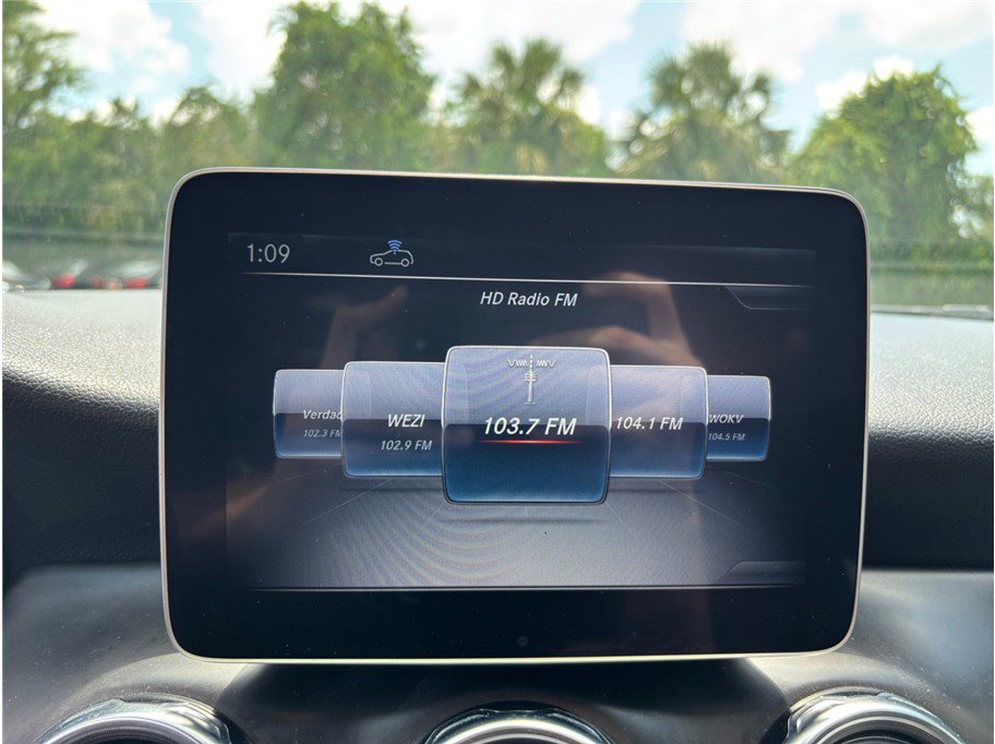 Used 2019 Mercedes-Benz GLA 250 GLA 250 Sport Utility 4D image 26