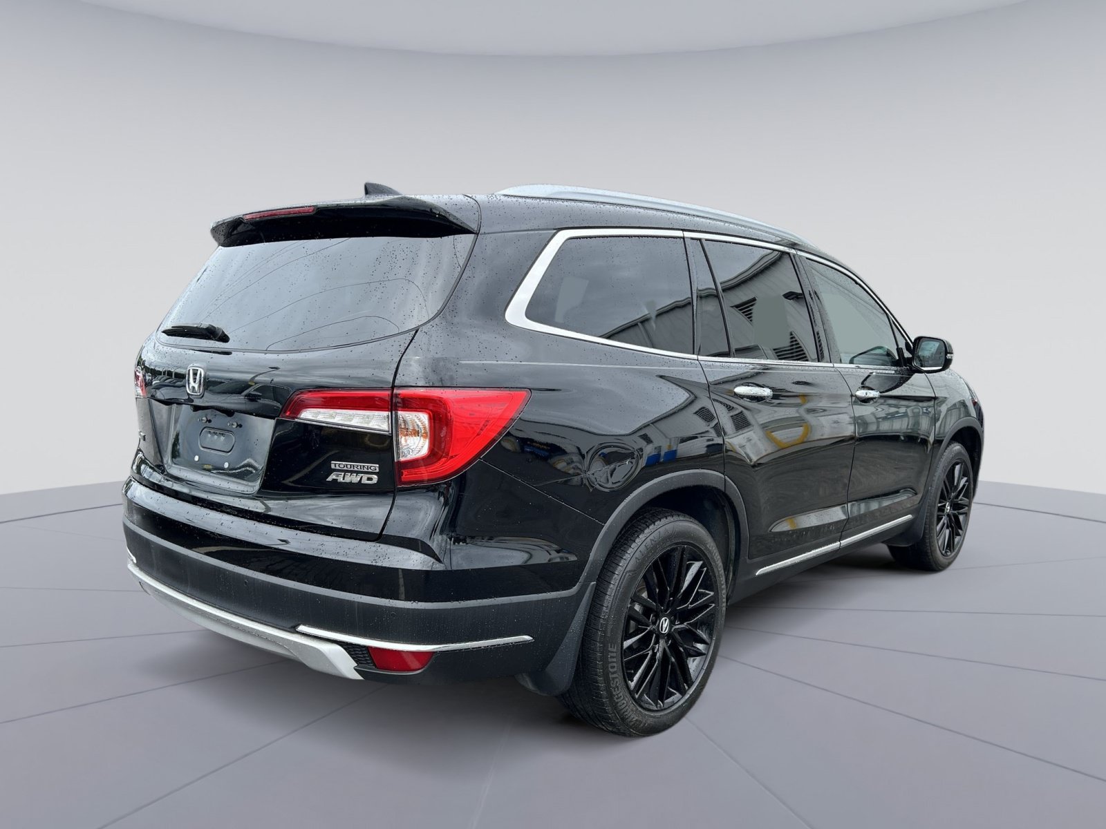 Used 2019 Honda Pilot Touring image 9