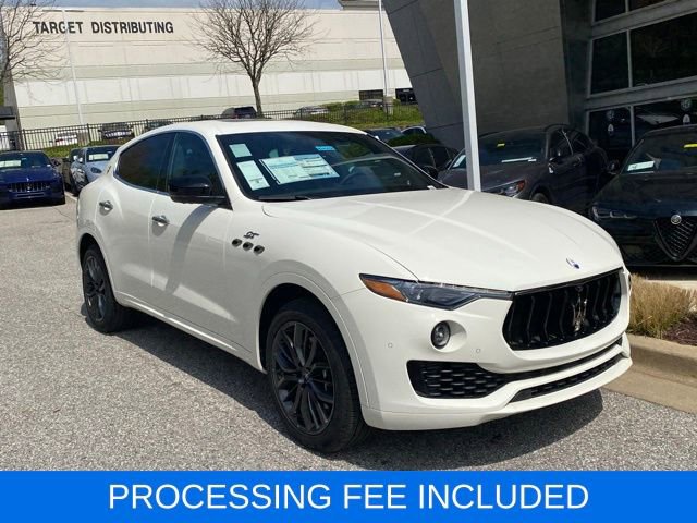 Used 2024 Maserati Levante GT Ultima image 1
