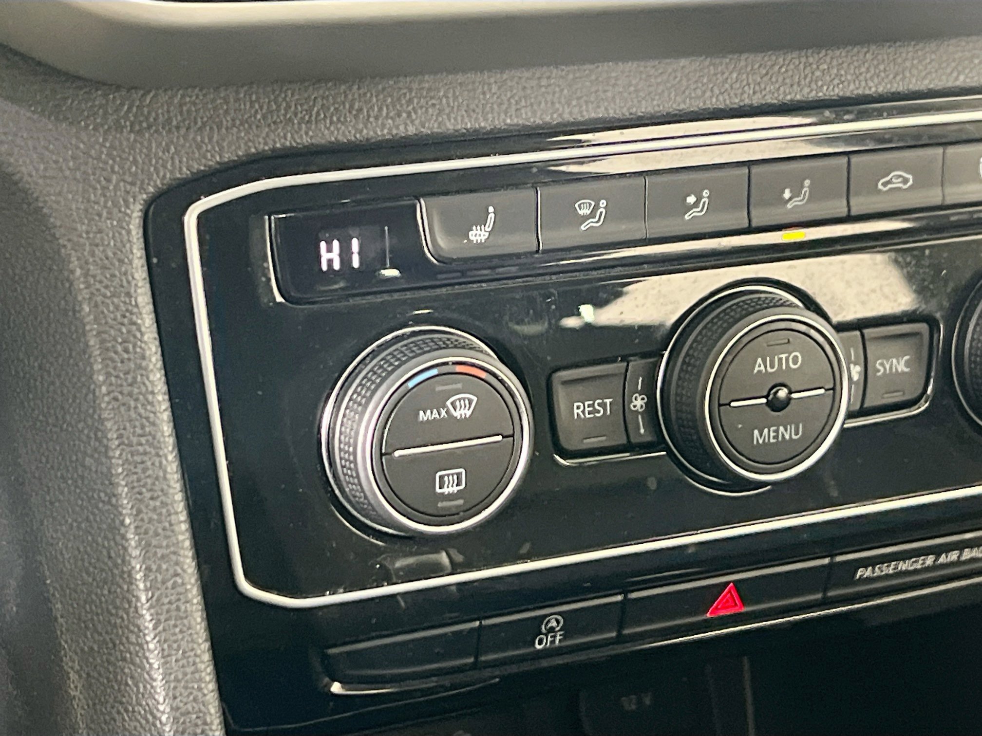Used 2022 Volkswagen Atlas SE AWD/4WD image 19