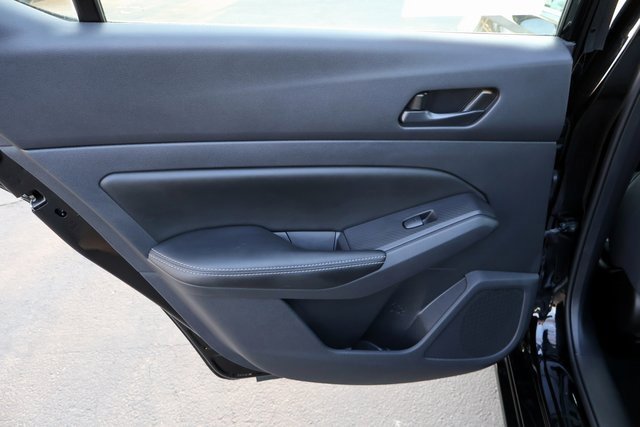 Used 2025 Nissan Altima 2.5 SV image 21