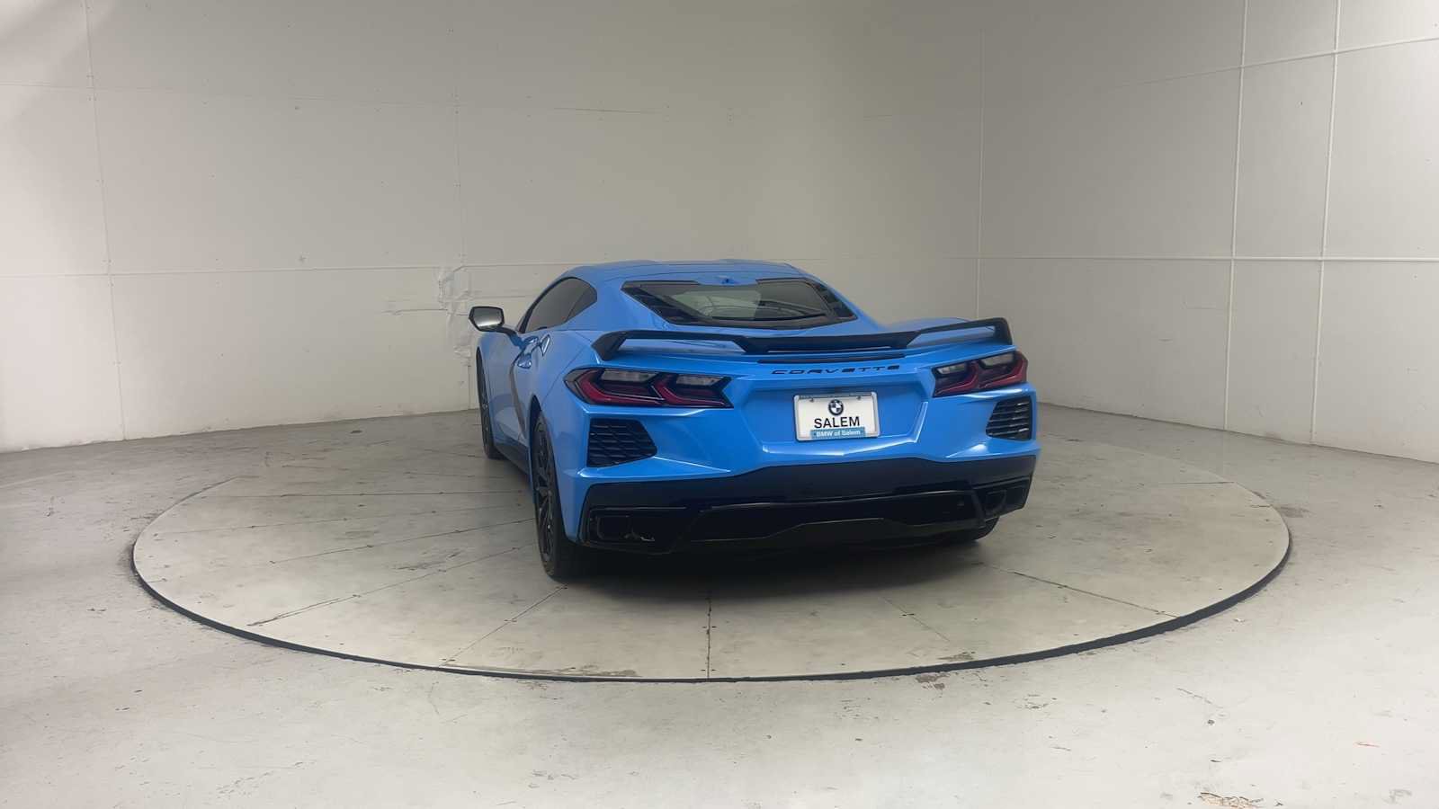 Used 2023 Chevrolet Corvette Stingray Preferred Cpe w/ Z51 Performance Package RWD image 3