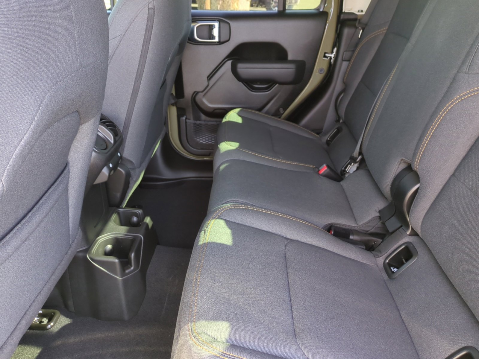 New 2026 Jeep Gladiator Sport image 17