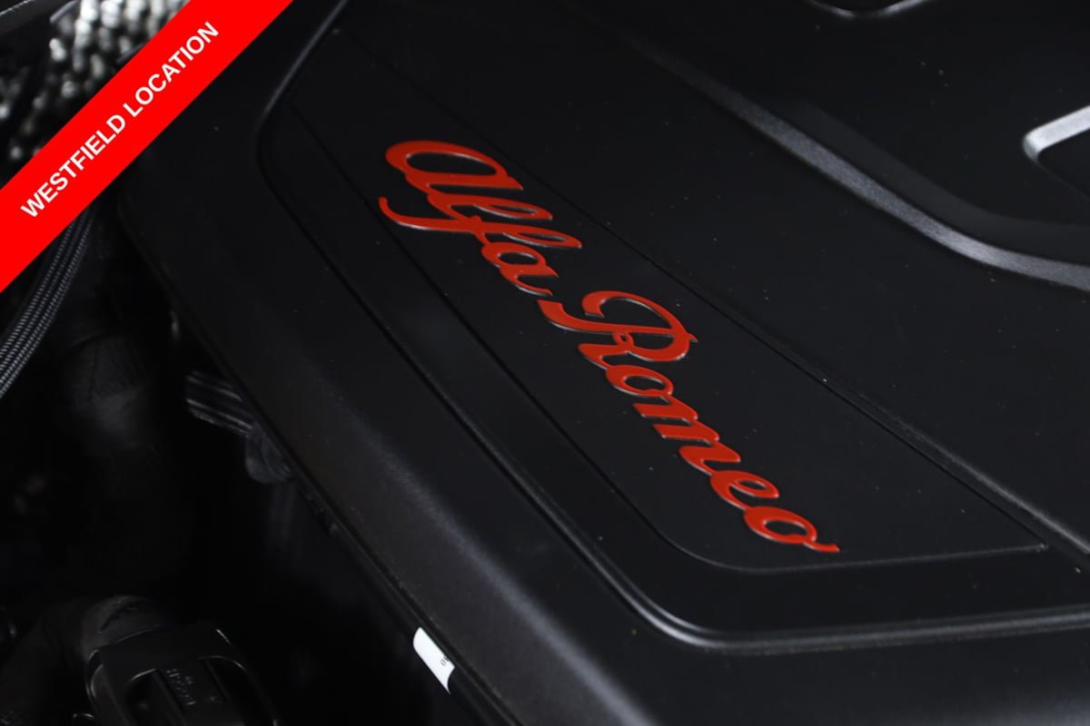 Used 2024 Alfa Romeo Stelvio Ti AWD/4WD image 23