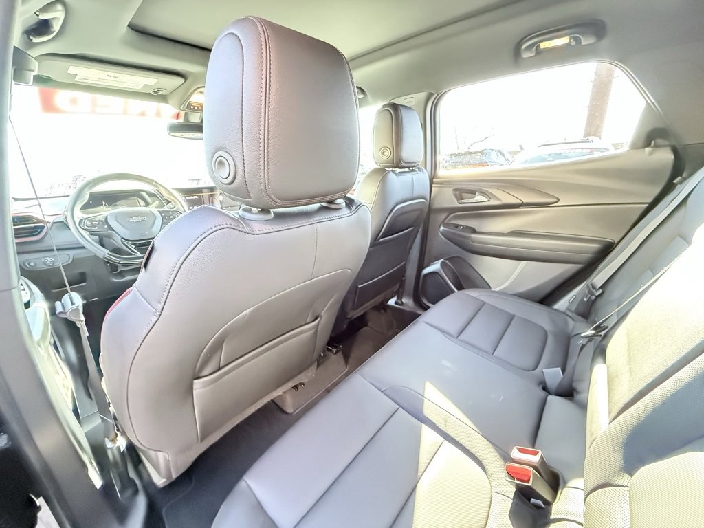 Used 2024 Chevrolet TrailBlazer RS w/ Convenience Package image 26