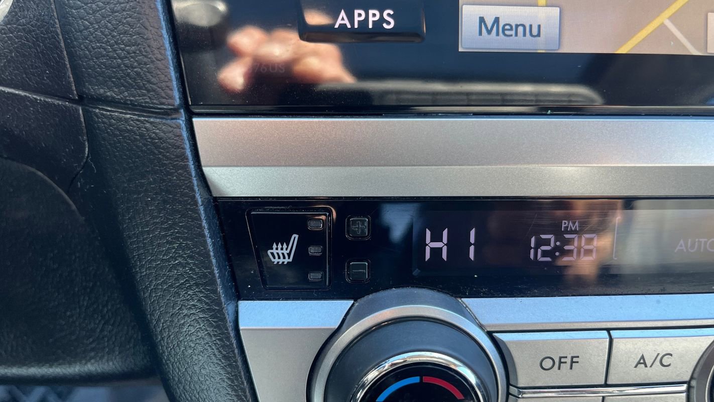 Used 2017 Subaru Outback 2.5i Limited image 19