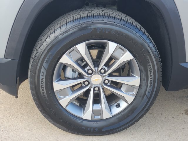 Used 2026 Chevrolet Equinox LT FWD image 17