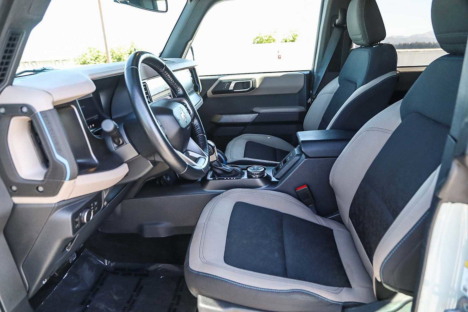 Used 2022 Ford Bronco Wildtrak AWD/4WD image 17