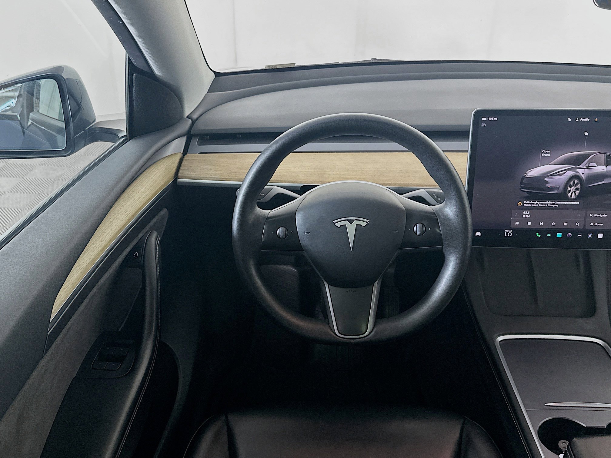 Used 2023 Tesla Model Y Long Range image 17