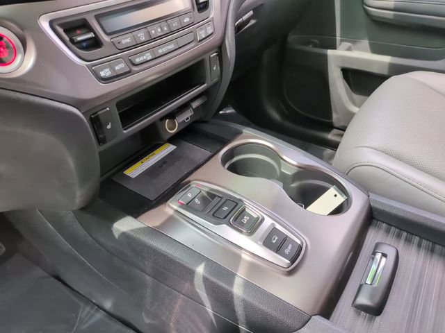 Used 2023 Honda Passport EX-L image 25