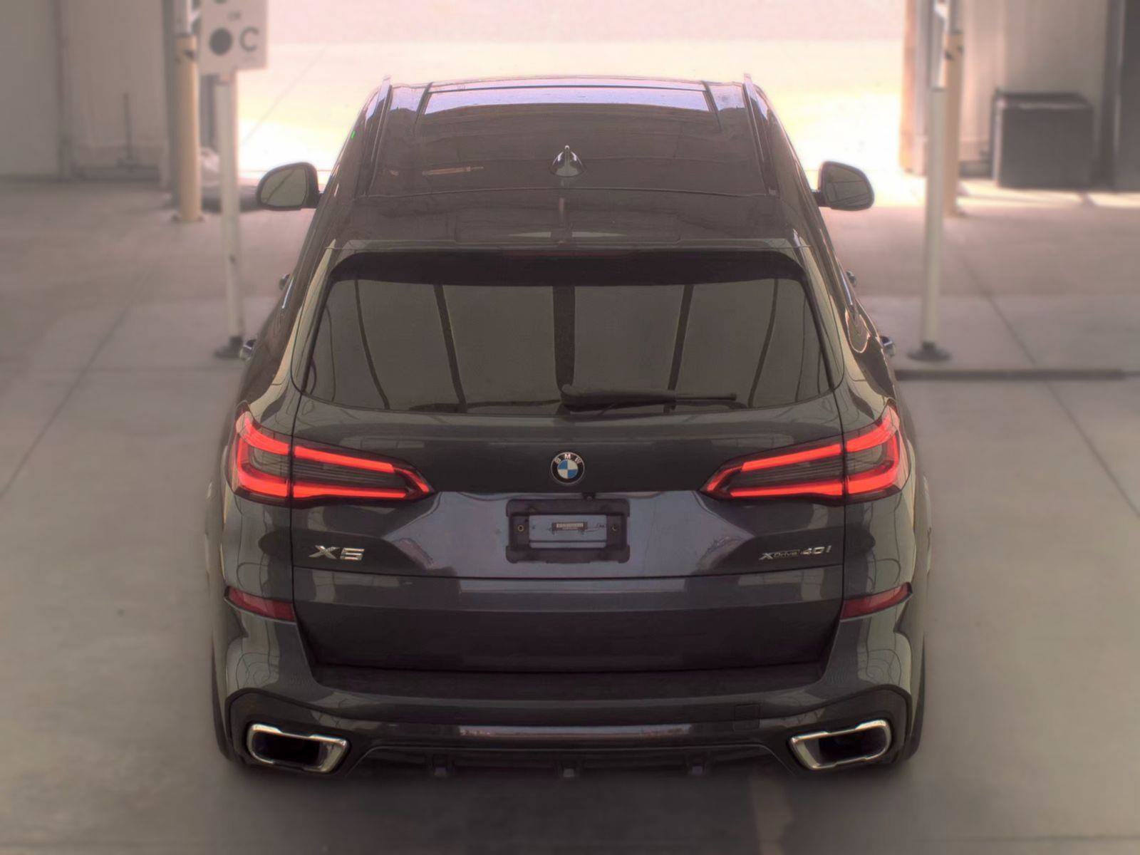 Used 2020 BMW X5 xDrive40i w/ M Sport Package AWD/4WD image 9