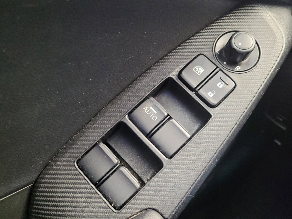 Used 2014 MAZDA MAZDA3 s Touring image 27