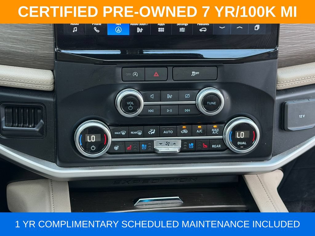 Used 2024 Ford Expedition Limited AWD/4WD image 16