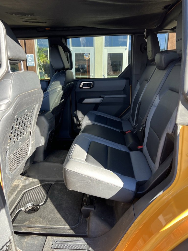 Used 2022 Ford Bronco Black Diamond image 15