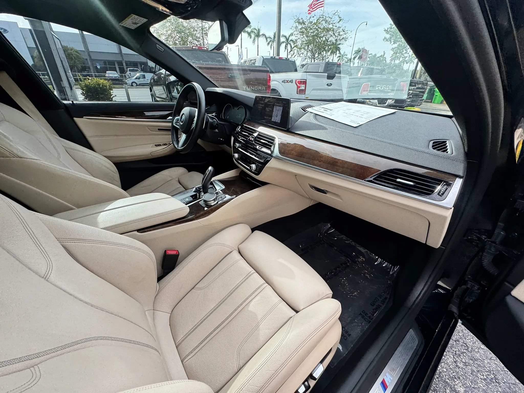 Used 2018 BMW 540i RWD image 27