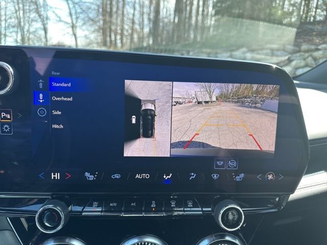 Used 2024 Chevrolet Blazer EV LT image 18