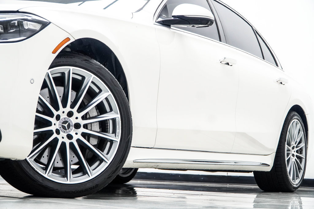 Used 2023 Mercedes-Benz S 500 4MATIC image 4