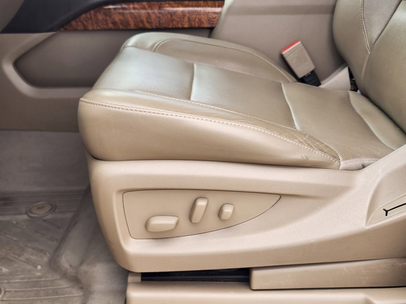 Used 2019 Chevrolet Tahoe Premier image 28