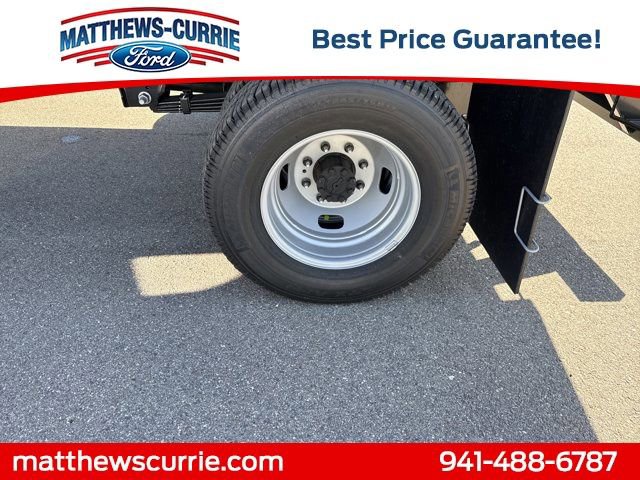 New 2026 Ford F350 XL w/ XL Chrome Package image 13