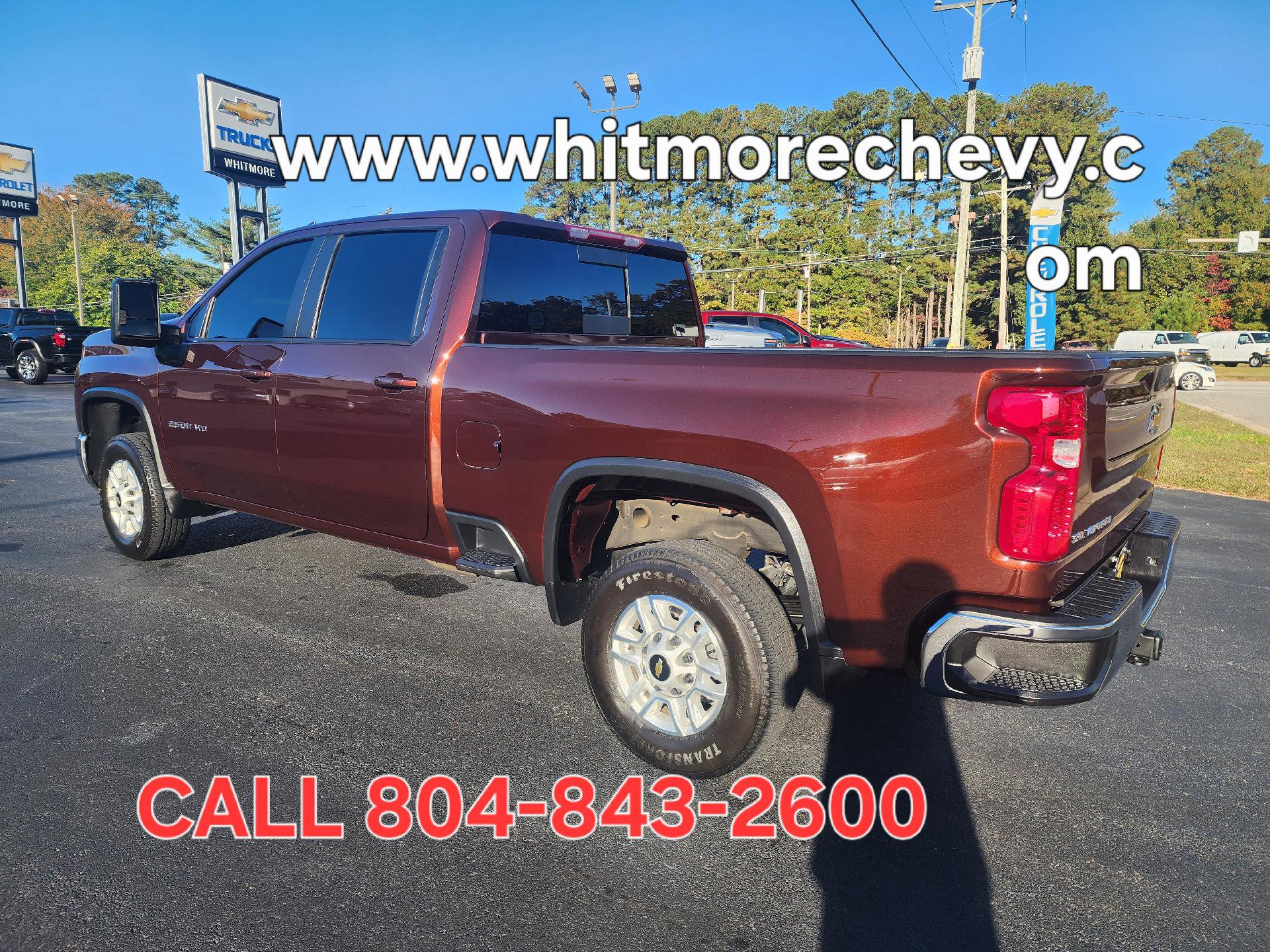 Used 2024 Chevrolet Silverado 2500 LT w/ Convenience Package image 3