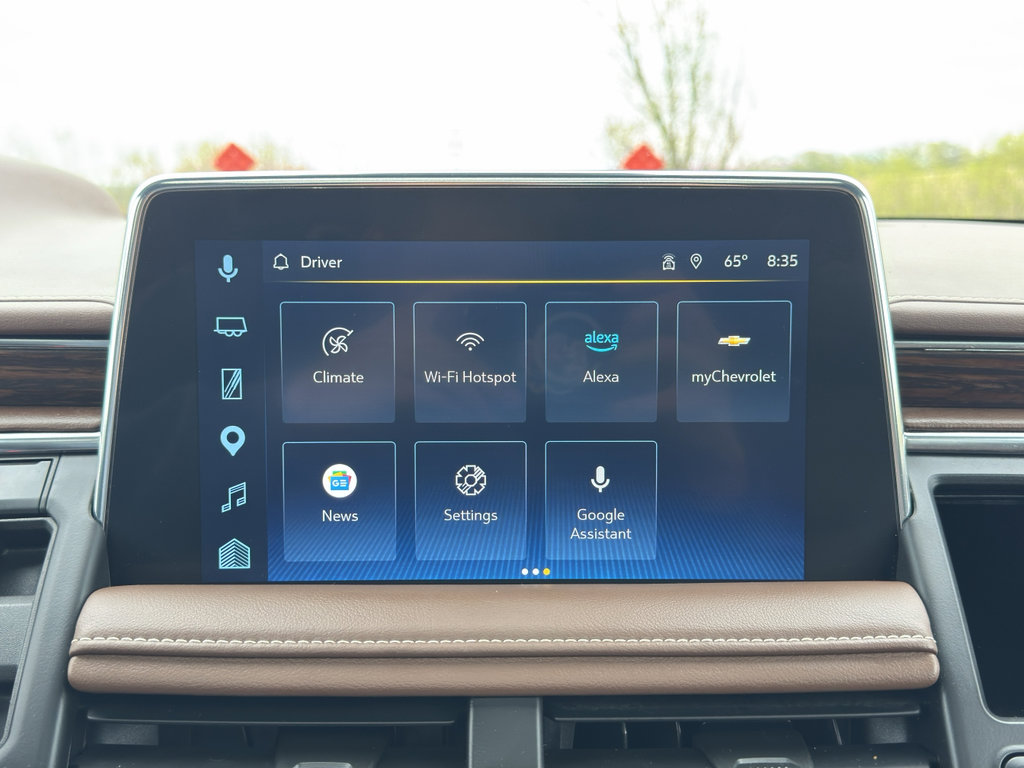 Used 2023 Chevrolet Suburban High Country AWD/4WD image 26