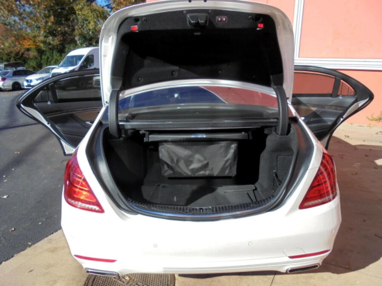 Used 2015 Mercedes-Benz S 550 Sedan image 32
