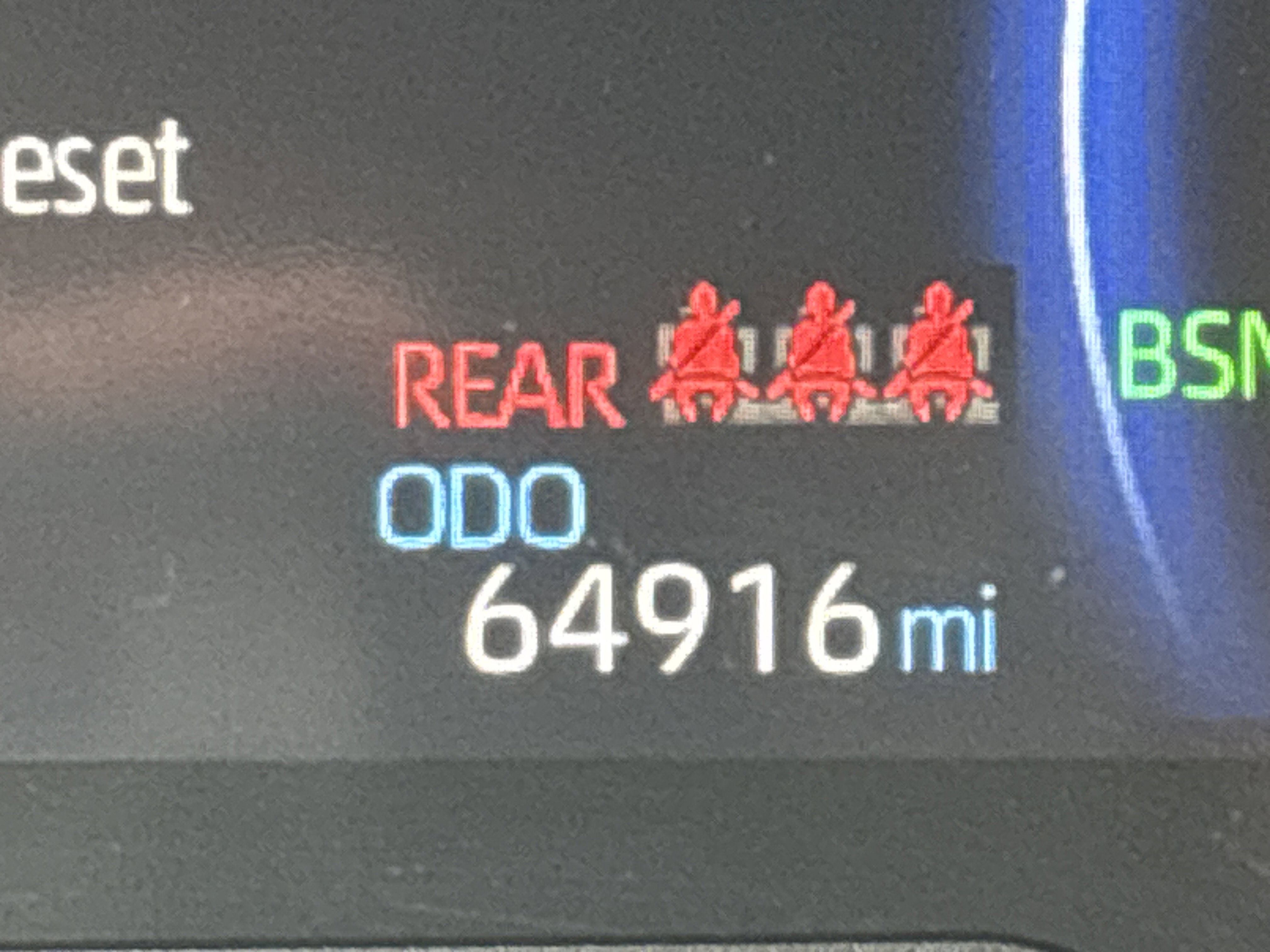 Used 2023 Toyota RAV4 SE w/ Convenience Package image 22