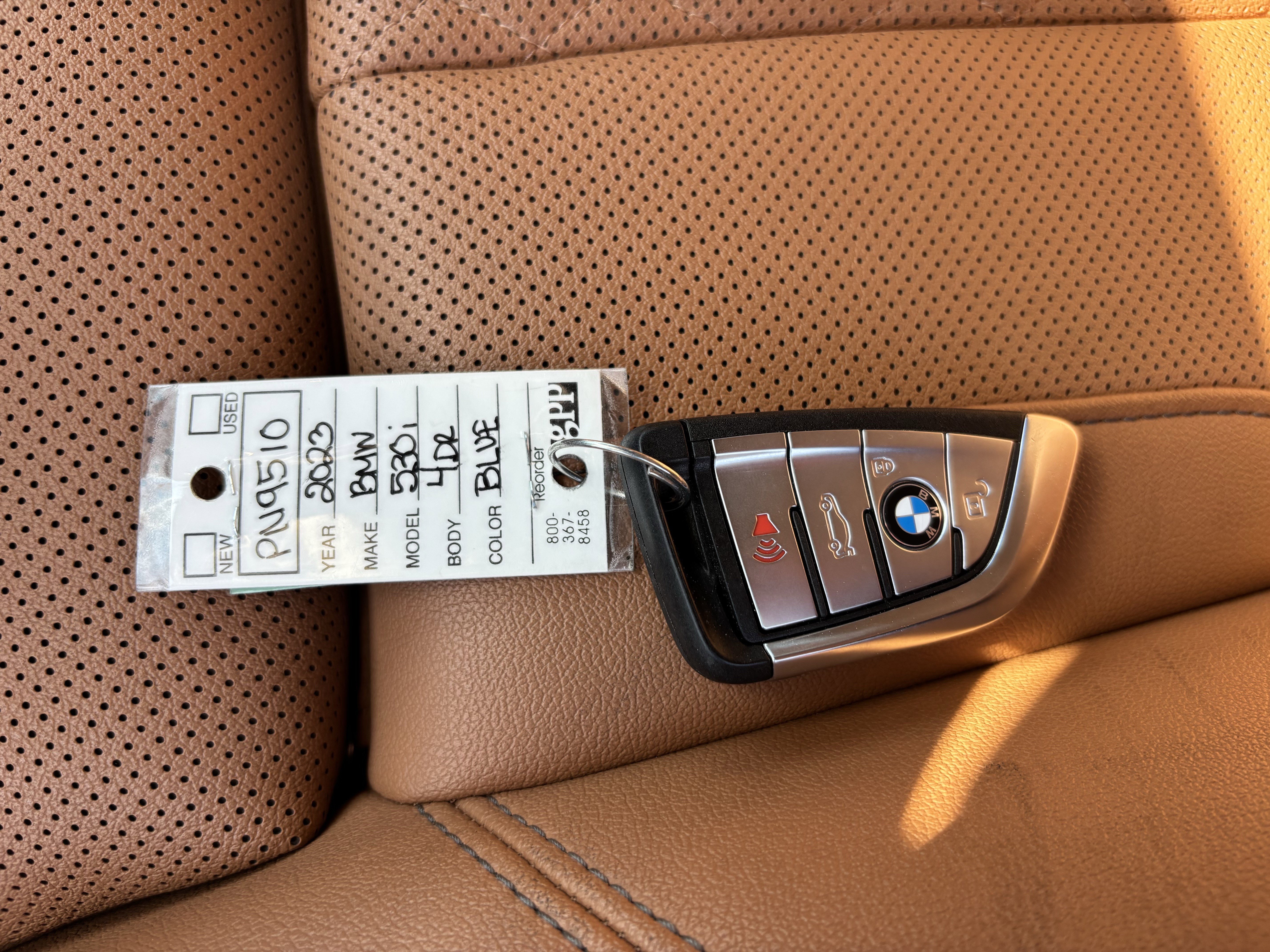 Certified 2023 BMW 530i w/ Executive Package image 38