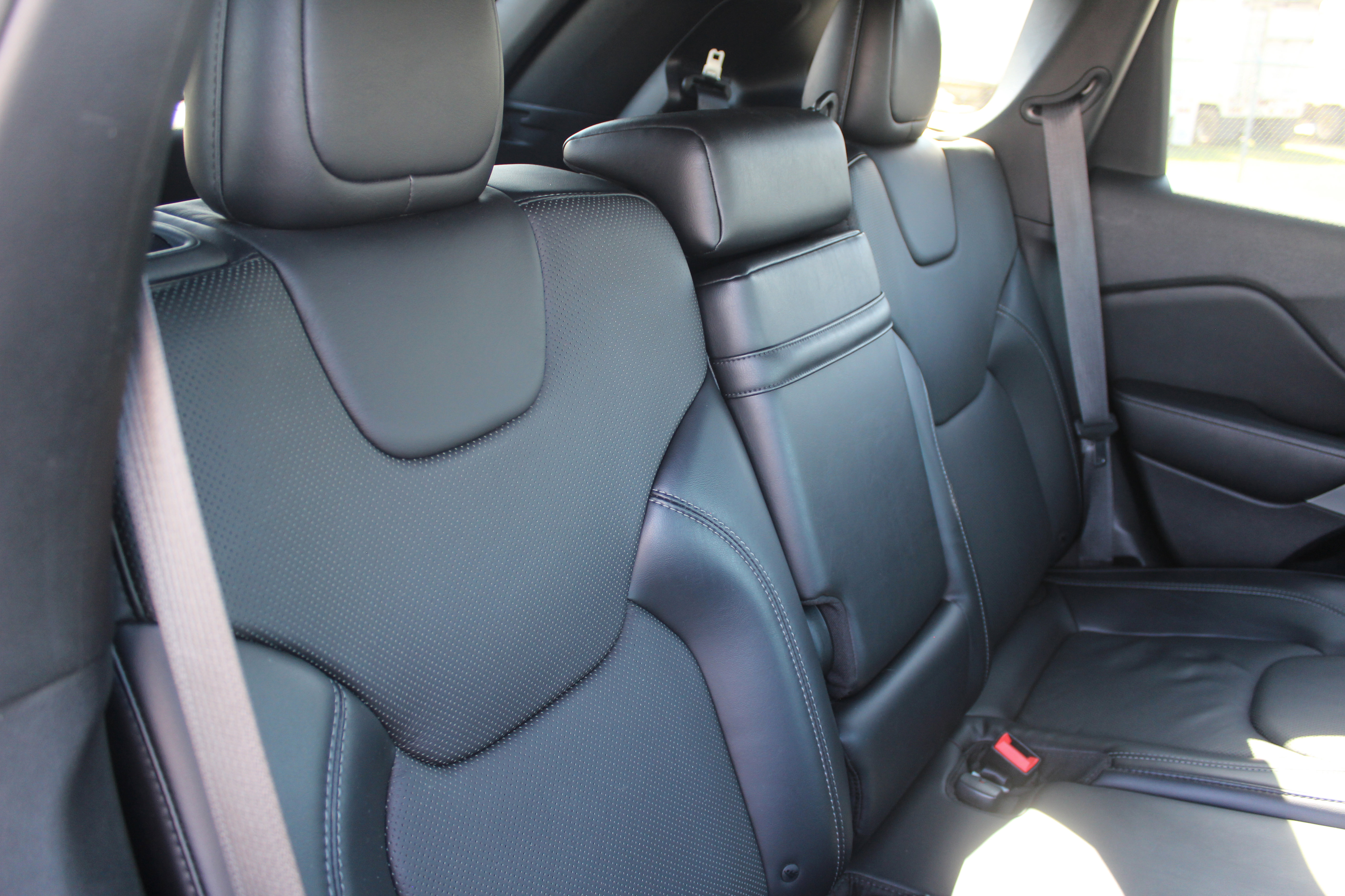 Used 2019 Jeep Cherokee High Altitude image 41