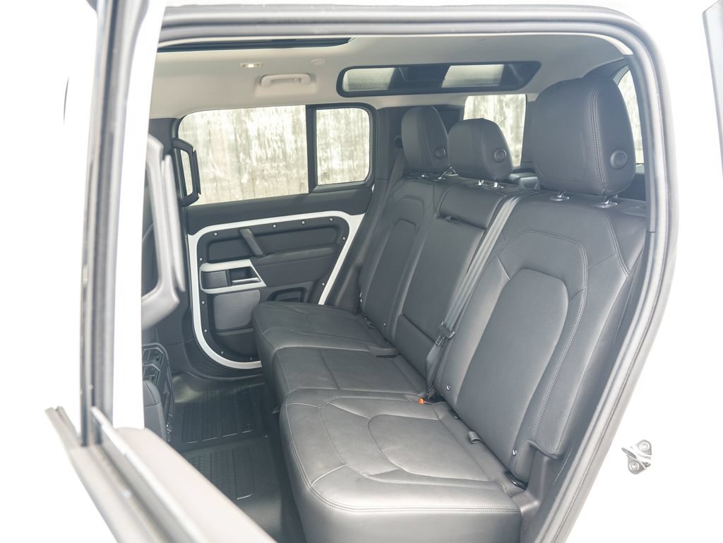 Certified 2023 Land Rover Defender 110 S AWD/4WD image 36