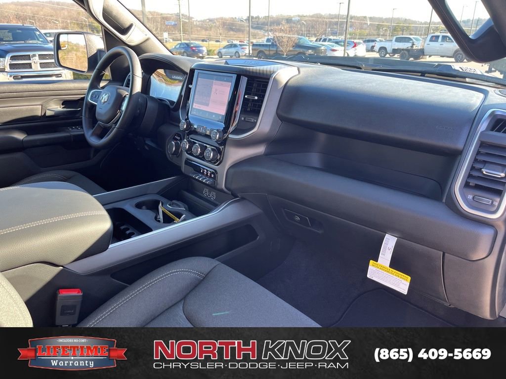 New 2026 RAM 1500 Express image 29