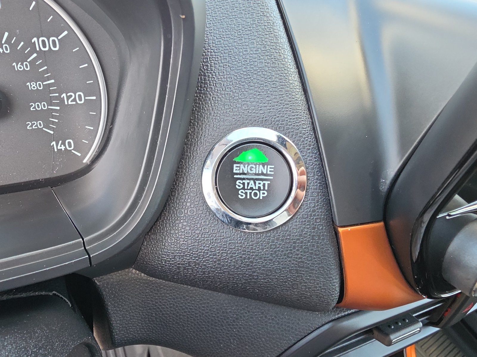 Used 2018 Ford EcoSport SES w/ Interior Protection Package AWD/4WD image 28