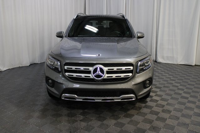 Used 2023 Mercedes-Benz GLB 250 4MATIC image 2