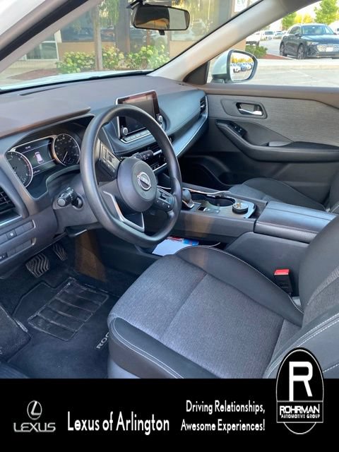 Used 2022 Nissan Rogue SV AWD/4WD image 6