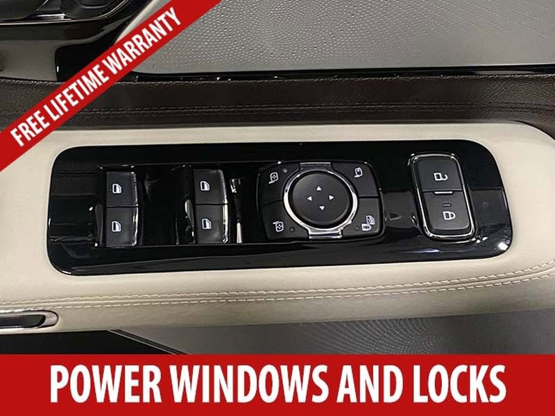 Used 2024 Lincoln Aviator Black Label w/ Jet Package AWD/4WD image 9