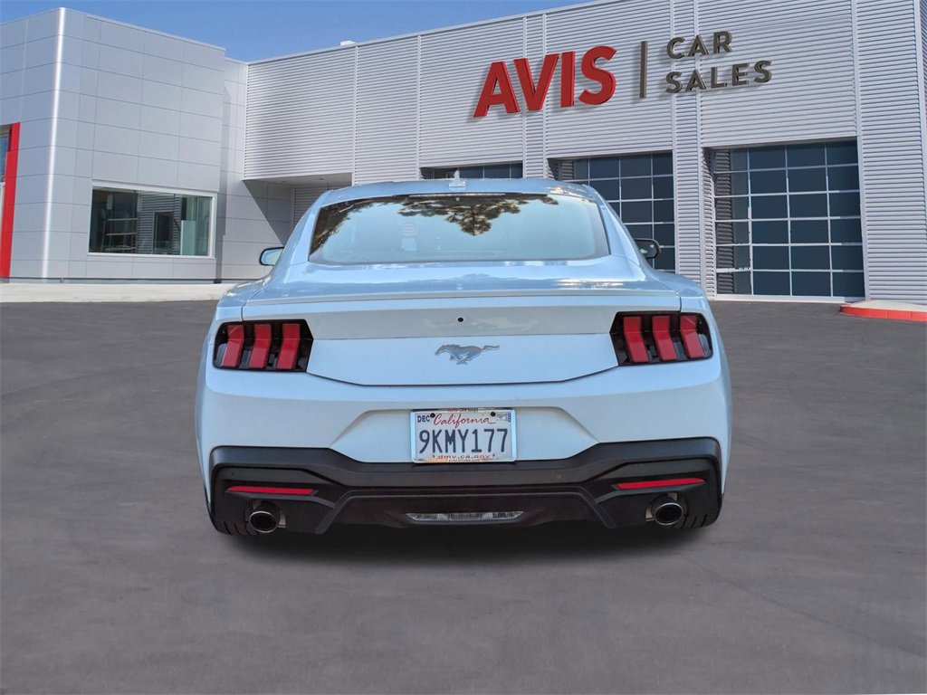 Used 2024 Ford Mustang Premium image 7
