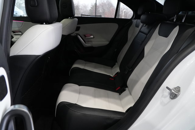 Used 2021 Mercedes-Benz A 35 AMG 4MATIC image 29