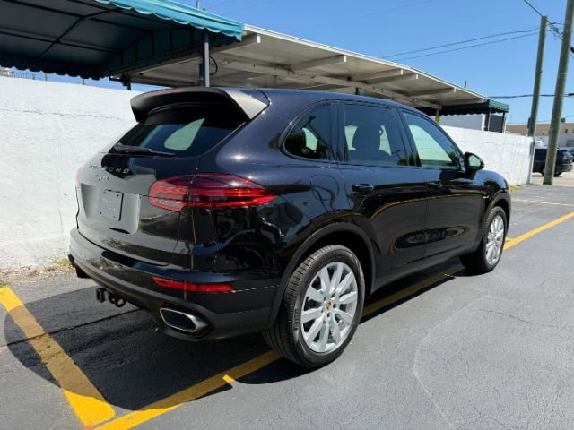 Used 2015 Porsche Cayenne Diesel image 5