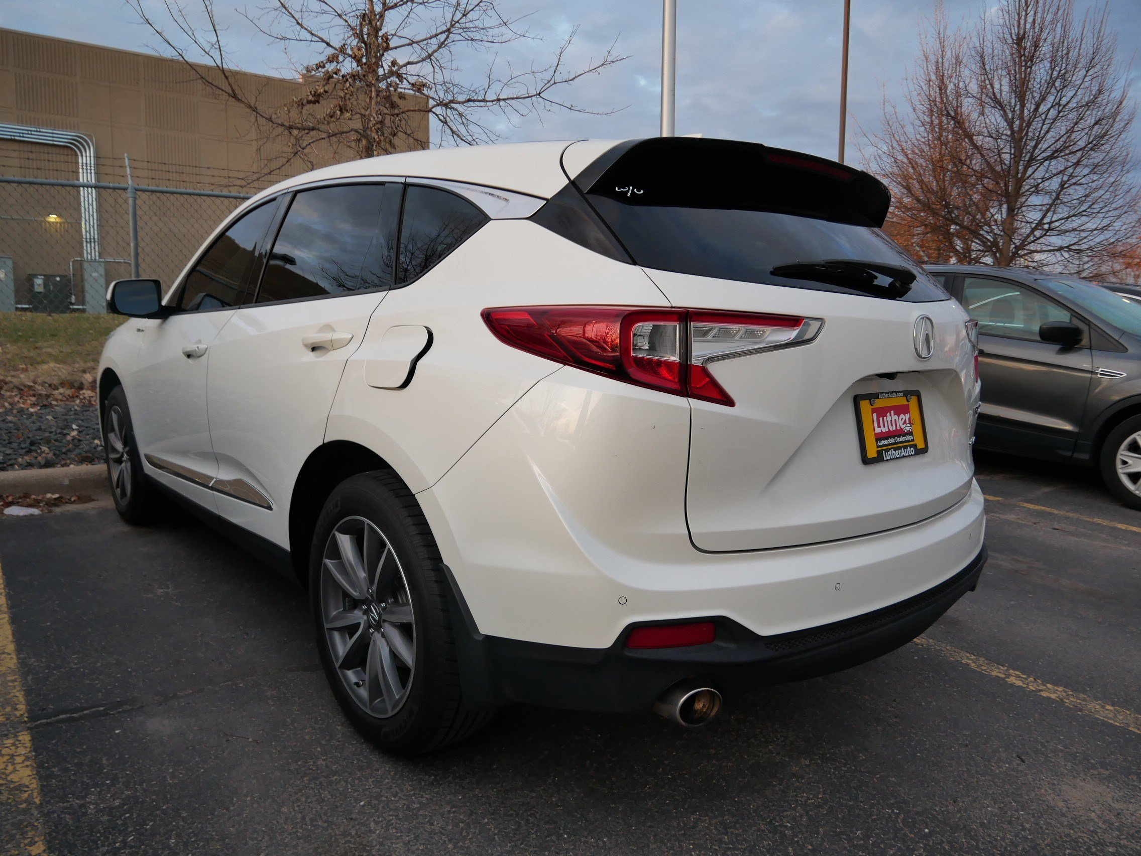 Used 2019 Acura RDX AWD w/ Technology Package image 4