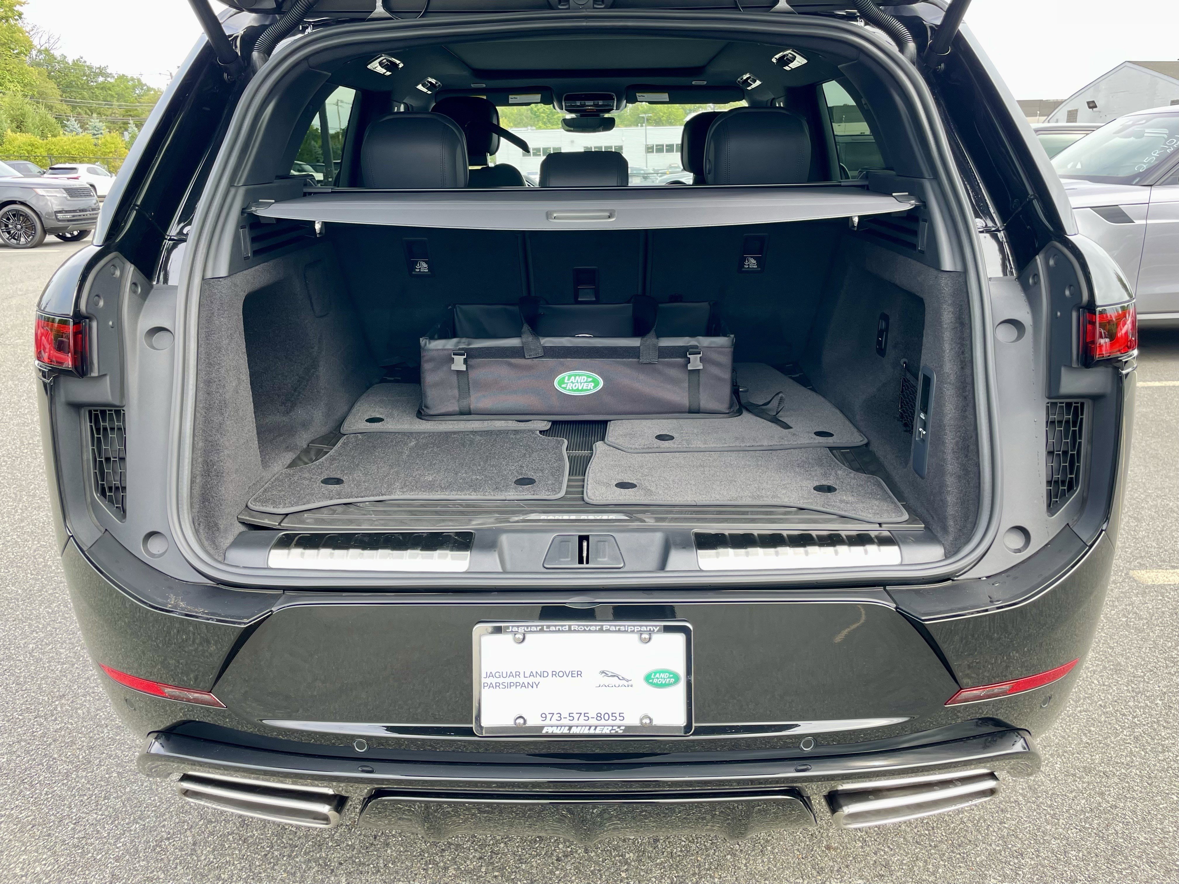 New 2025 Land Rover Range Rover Sport Dynamic SE image 37