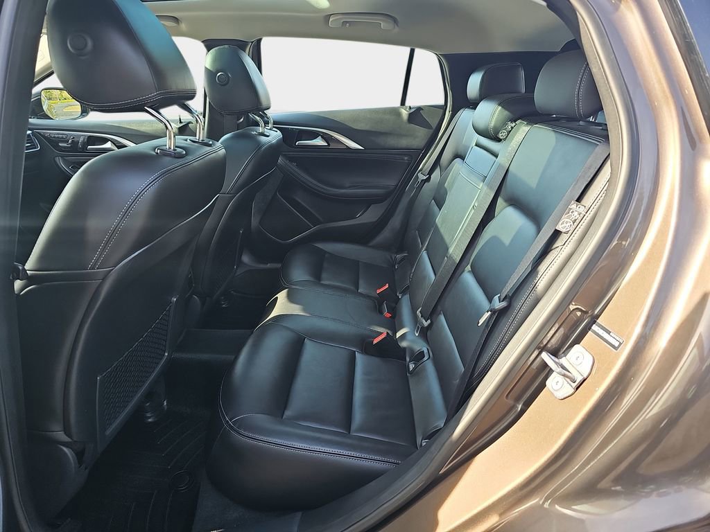 Used 2019 INFINITI QX30 AWD w/ Proassist Package image 16