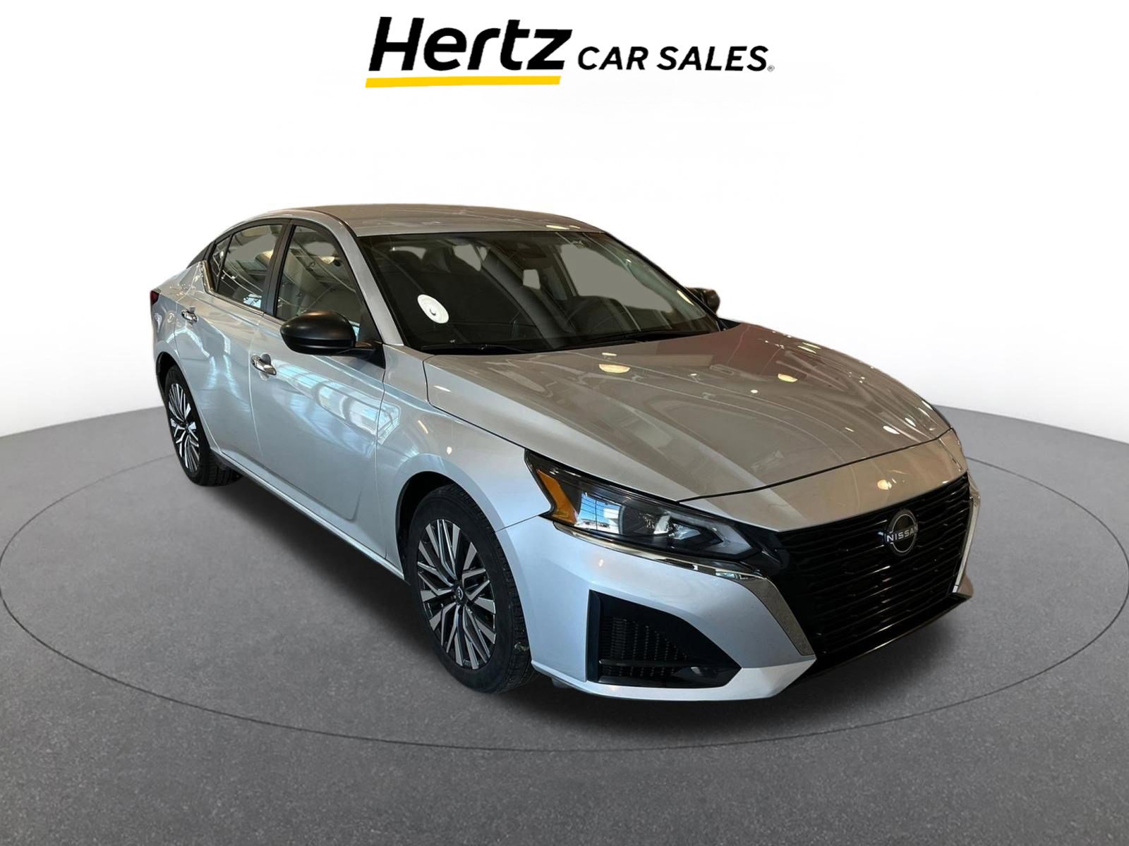 Used 2025 Nissan Altima 2.5 SV image 1