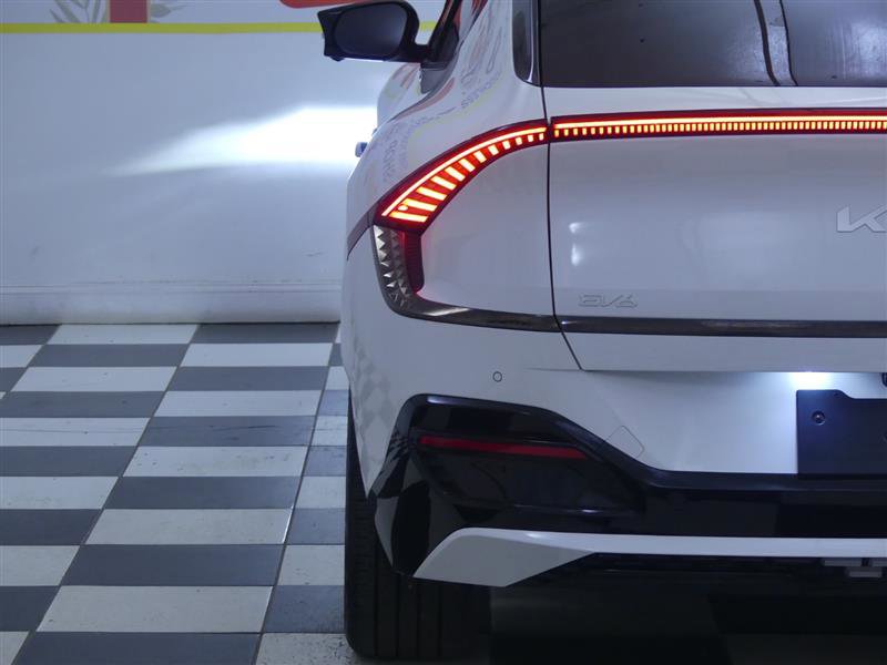 Used 2024 Kia EV6 GT-Line AWD/4WD image 36