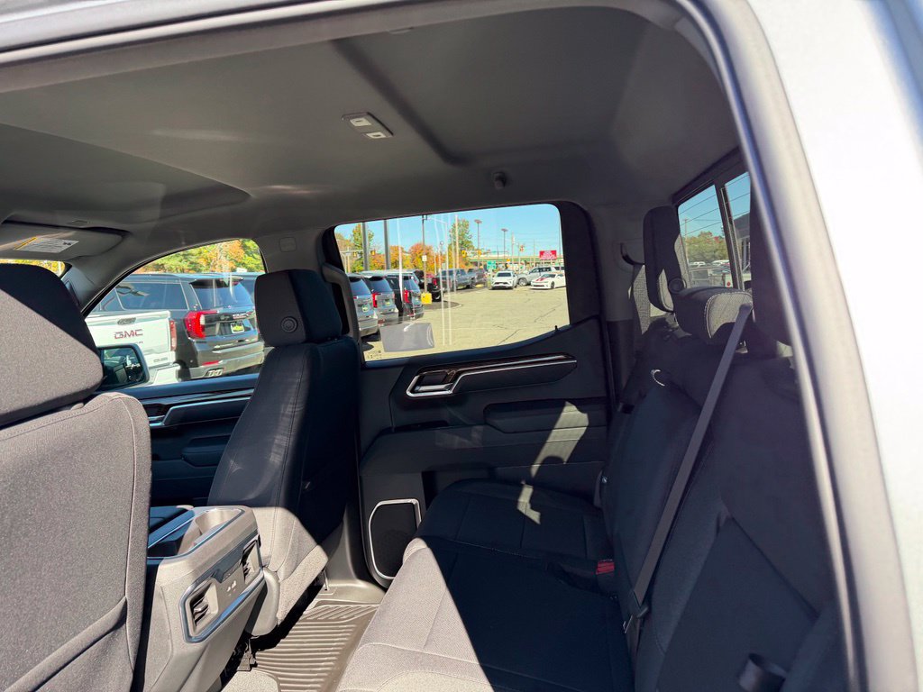 New 2026 GMC Sierra 1500 Elevation w/ Preferred Package AWD/4WD image 17