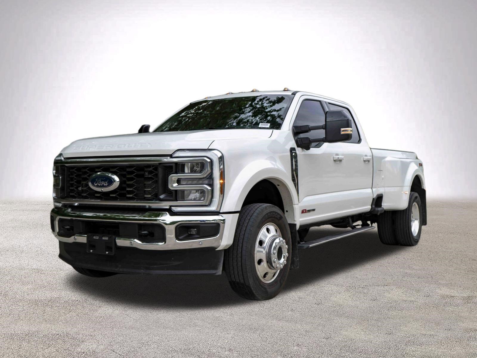 Used 2025 Ford F450 Lariat w/ Lariat Ultimate Package AWD/4WD image 5