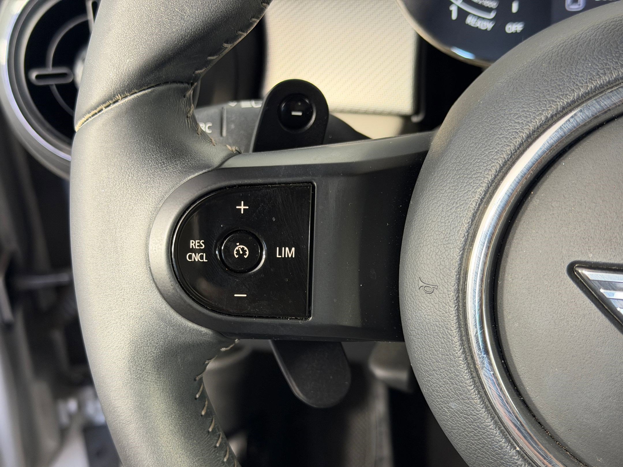 Used 2024 MINI Cooper S FWD image 16