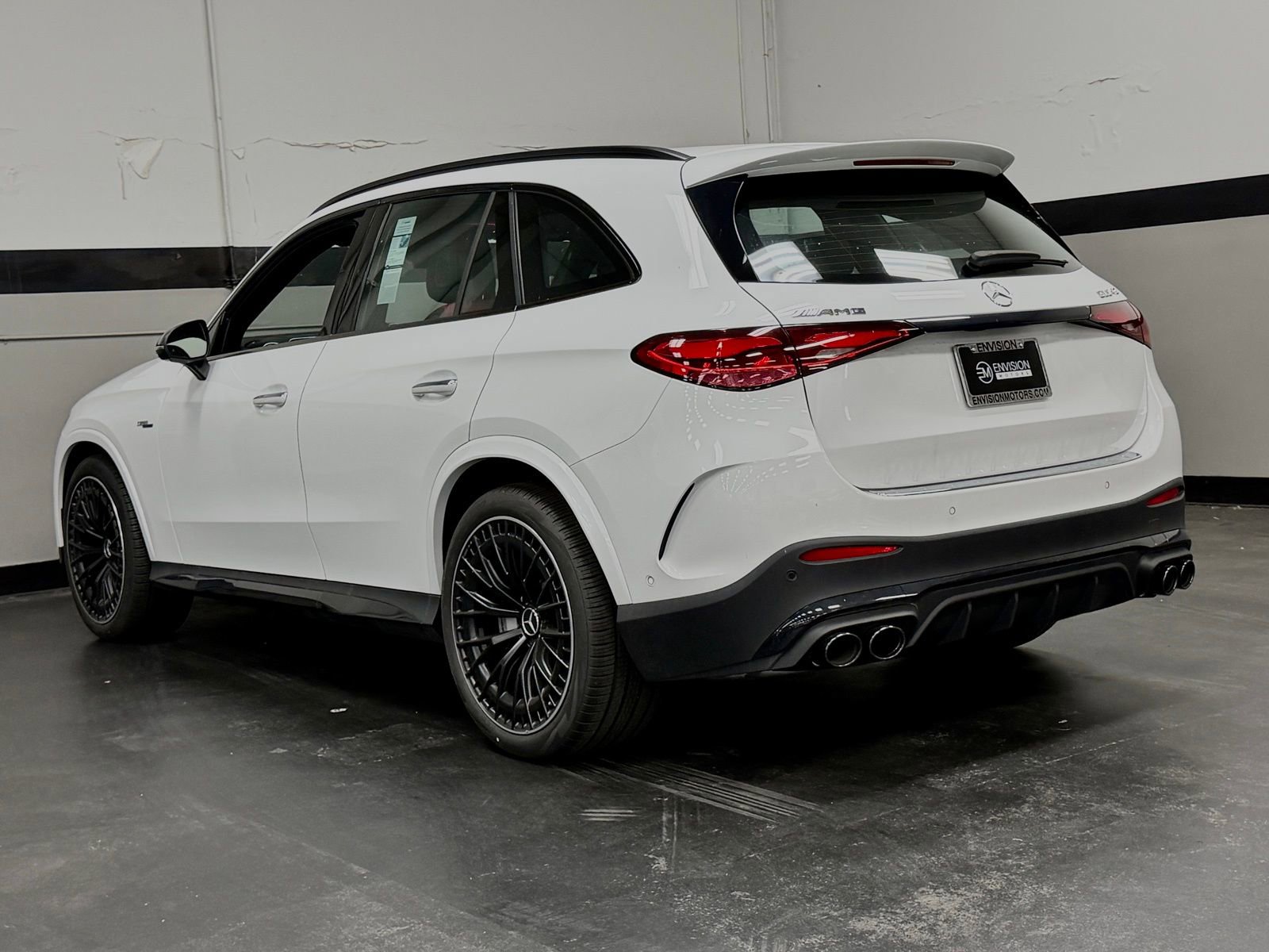Used 2024 Mercedes-Benz GLC 43 AMG 4MATIC image 10