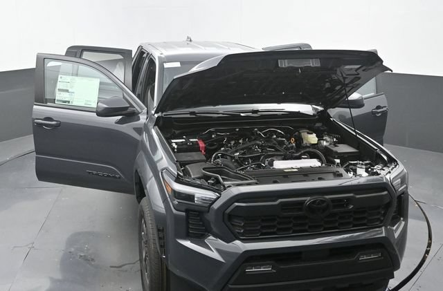 New 2026 Toyota Tacoma TRD Sport AWD/4WD image 32